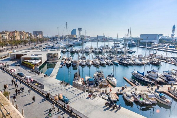 游艇要玩出花來，很難嗎？