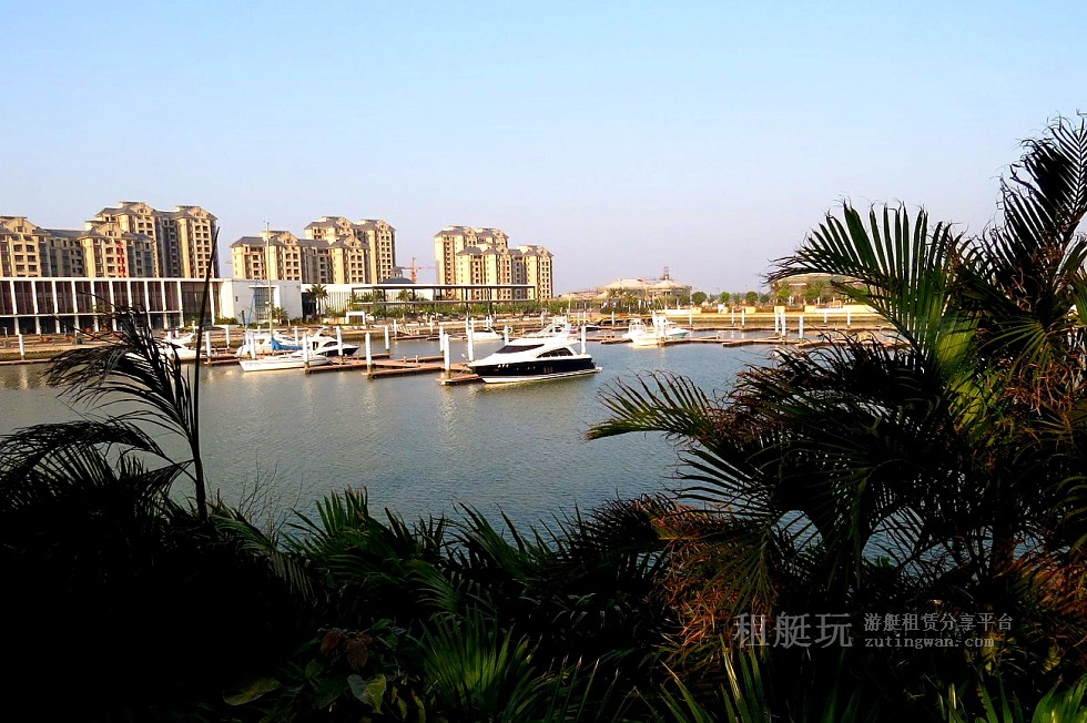 海南?？谛虏簫u國(guó)際游艇會(huì)