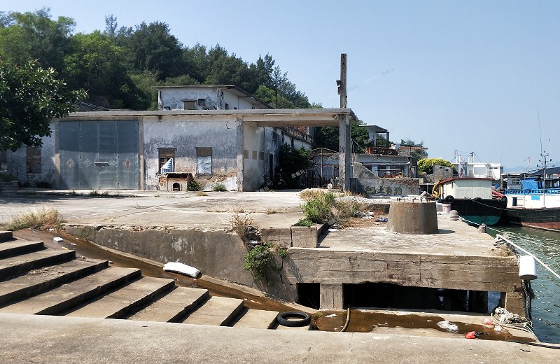 444003.jpg 444003.jpg