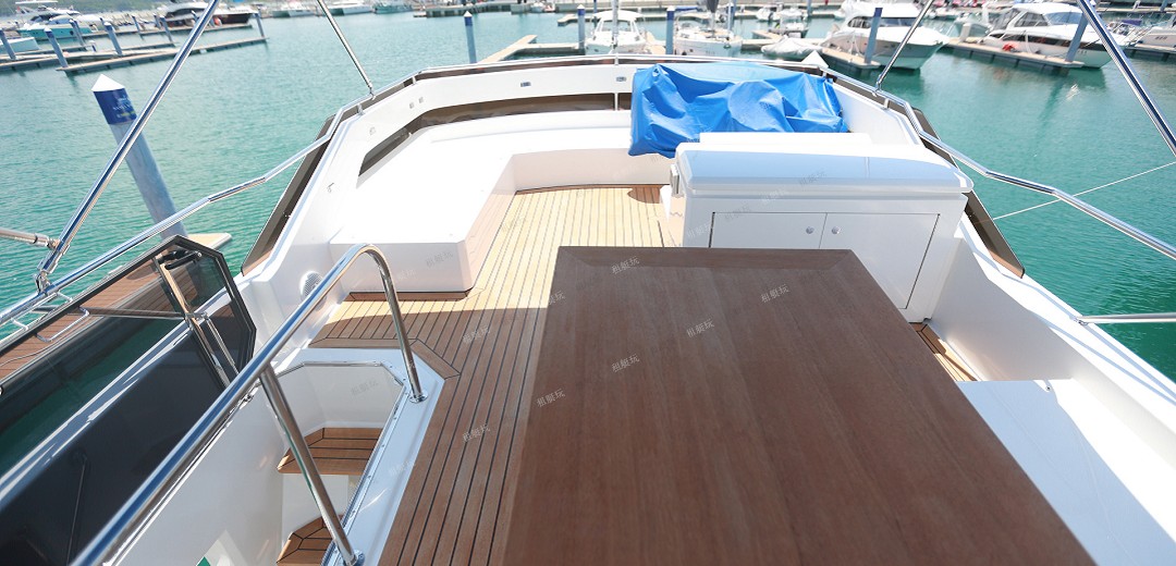 46英尺飛橋游艇 46英尺飛橋游艇