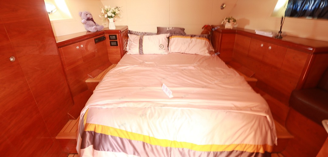 72英尺三層游艇 72英尺三層游艇