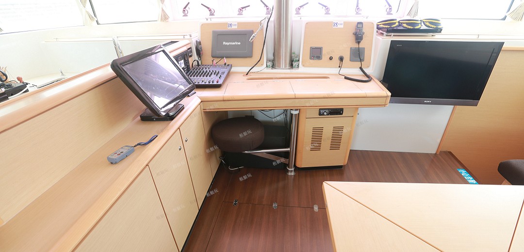 法國藍高50英尺 法國藍高50英尺